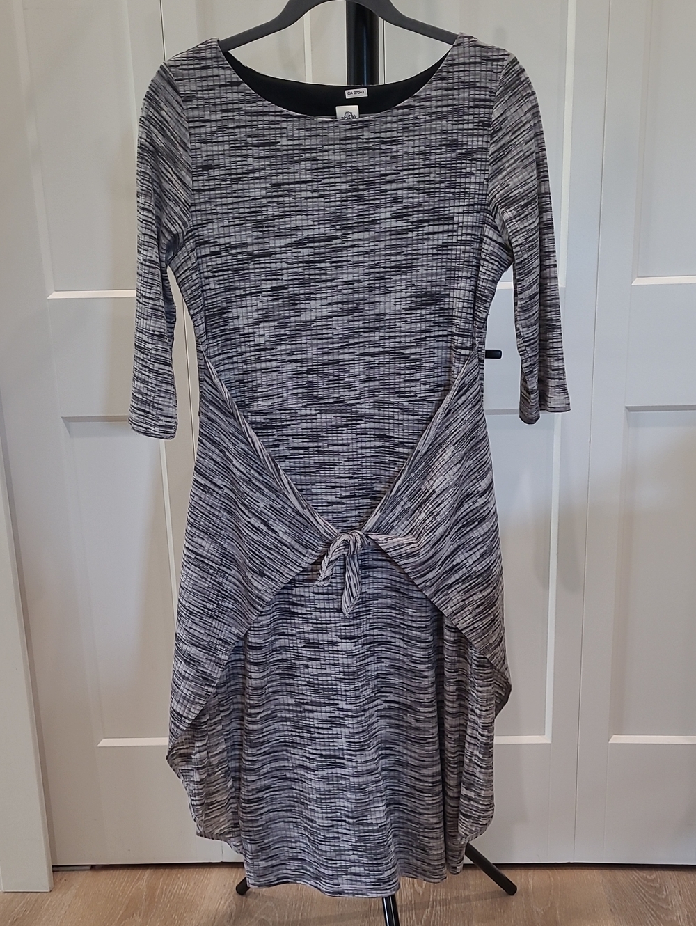 Signature by Sangria Gray Space-Dye High-Low Knot-Front Dress